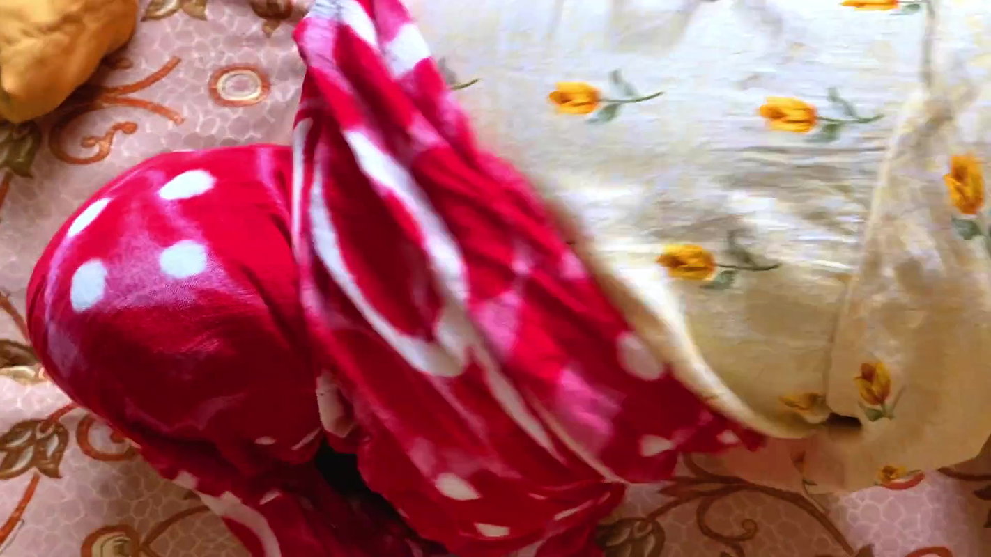 Badi Soteli Bahin ki Double Roti Jaisi Gaand Ki Chudai With Hindi Audio Sex