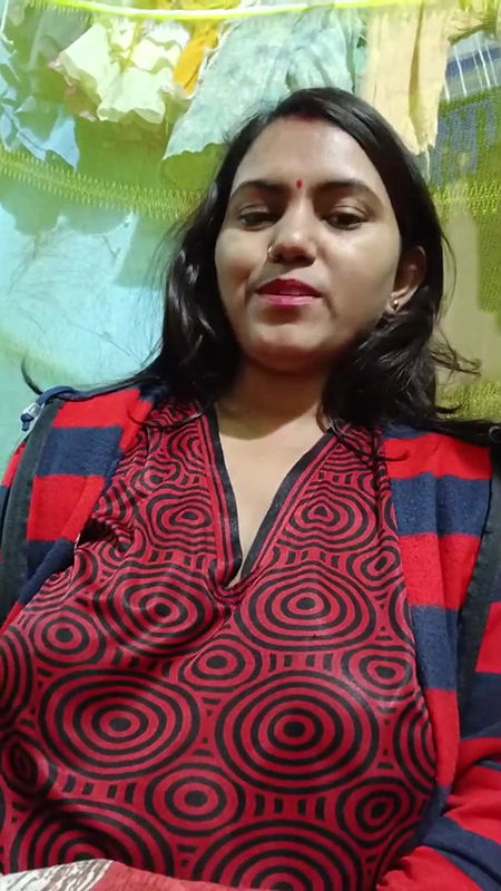 BATHROOM fun with INDIAN DESI GIRL PARNITA