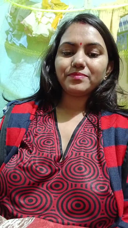 BATHROOM fun with INDIAN DESI GIRL PARNITA