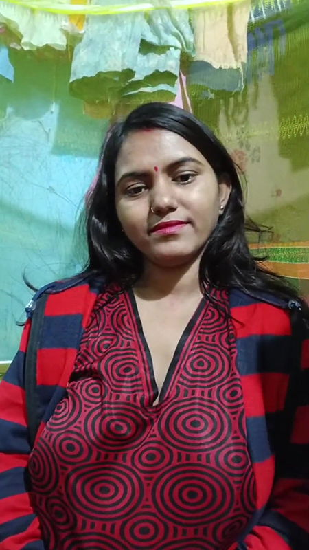 BATHROOM fun with INDIAN DESI GIRL PARNITA