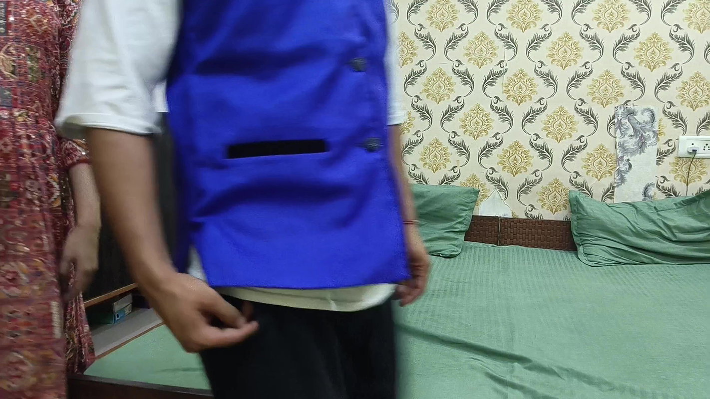 Beautiful Indian Bhabhi Having Hot and Romantic Sex. Desi Bhabhi Ki Chudai. Hot Indian MILF Fucking Hard in All Positions