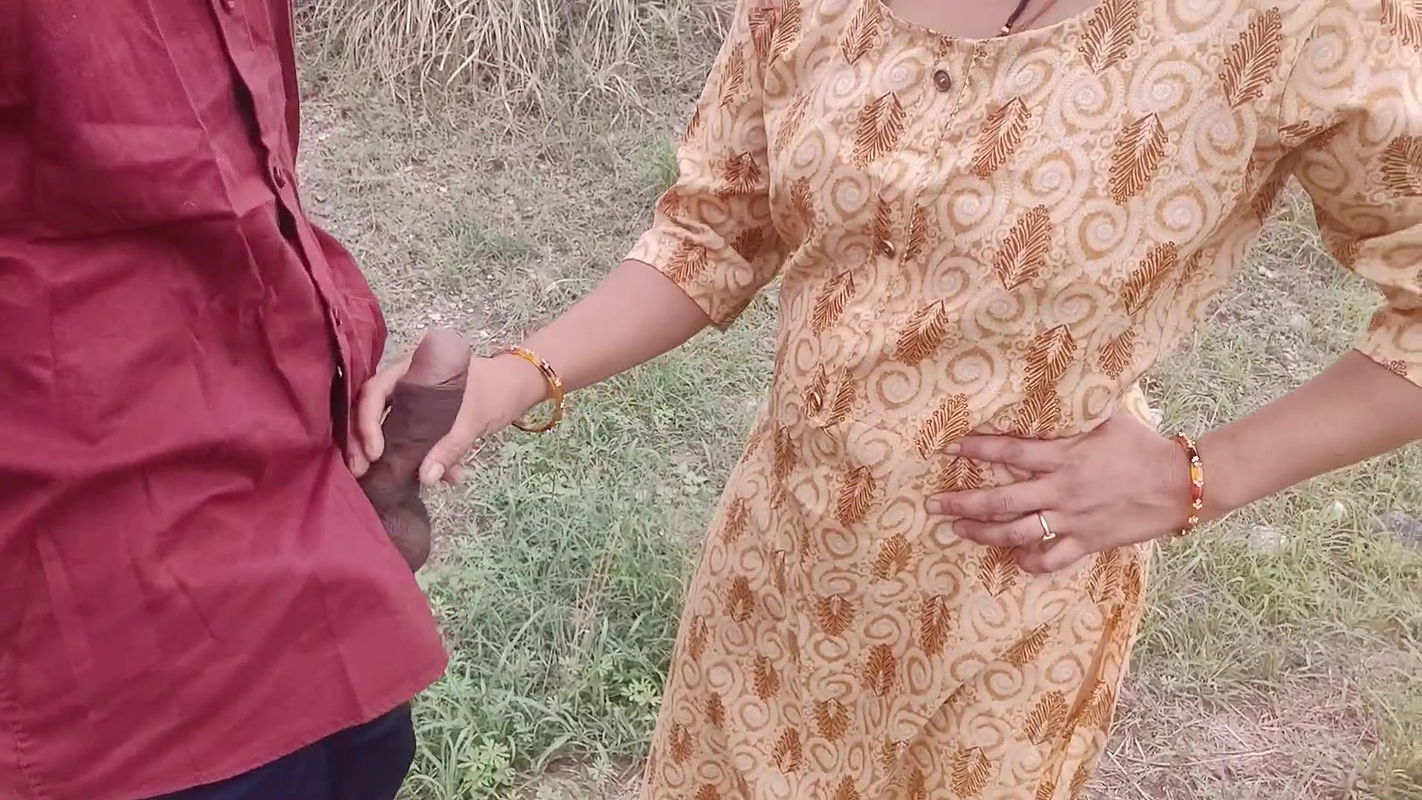 Beautiful sister-in-law fell in love with brother-in-law’s penis, said fuck me hard, Hindi audio