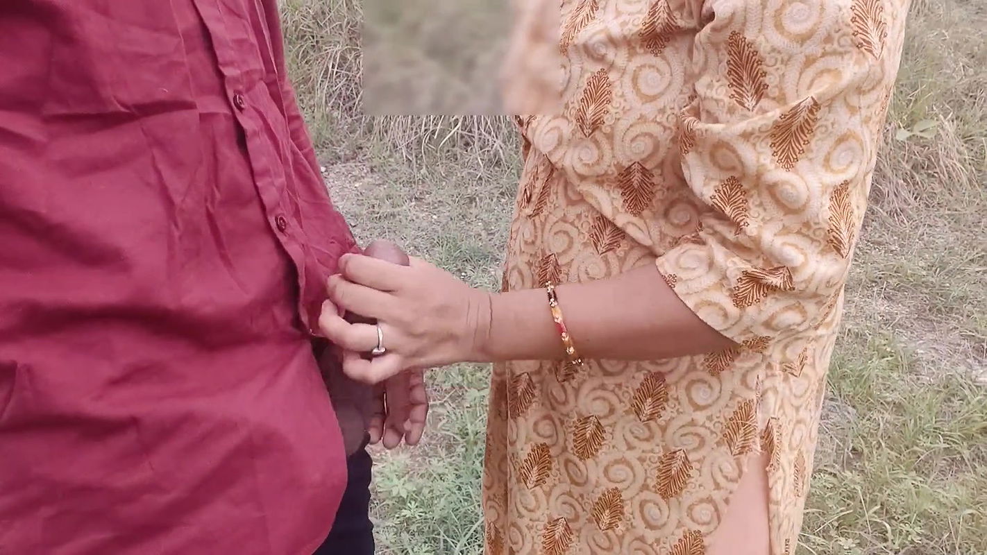 Beautiful sister-in-law fell in love with brother-in-law’s penis, said fuck me hard, Hindi audio