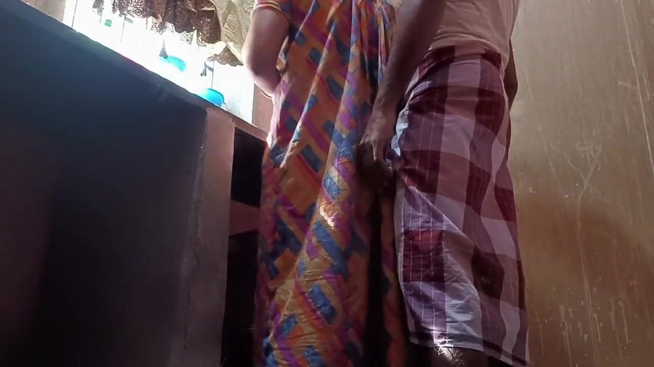 Bengali Bhabhi Emergency Kichen Fuck