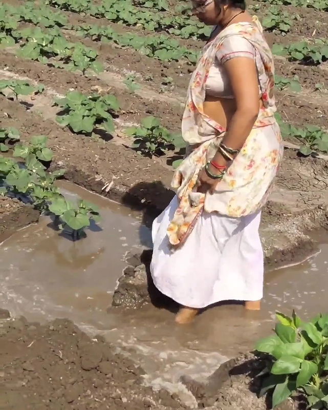 Bengali Hijab Girl with Indian Hot Boy!