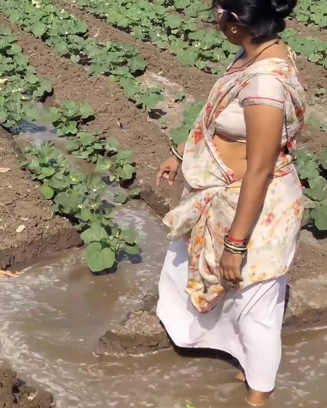Bengali Hijab Girl with Indian Hot Boy!