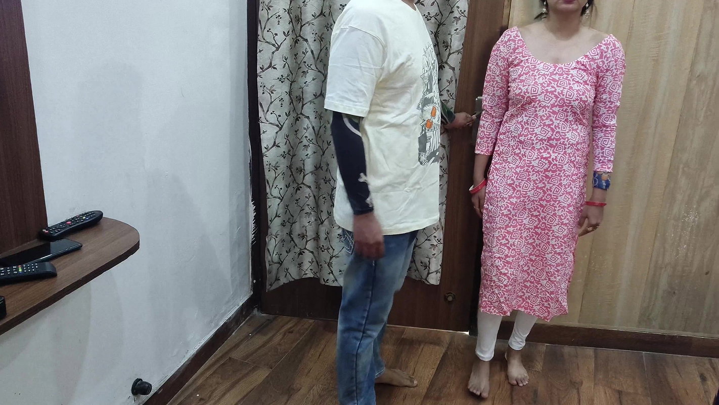 Best Indian xxx video Indian hot girl was fucked by landlord saarabhabhi sex video , Indian pornstar saara