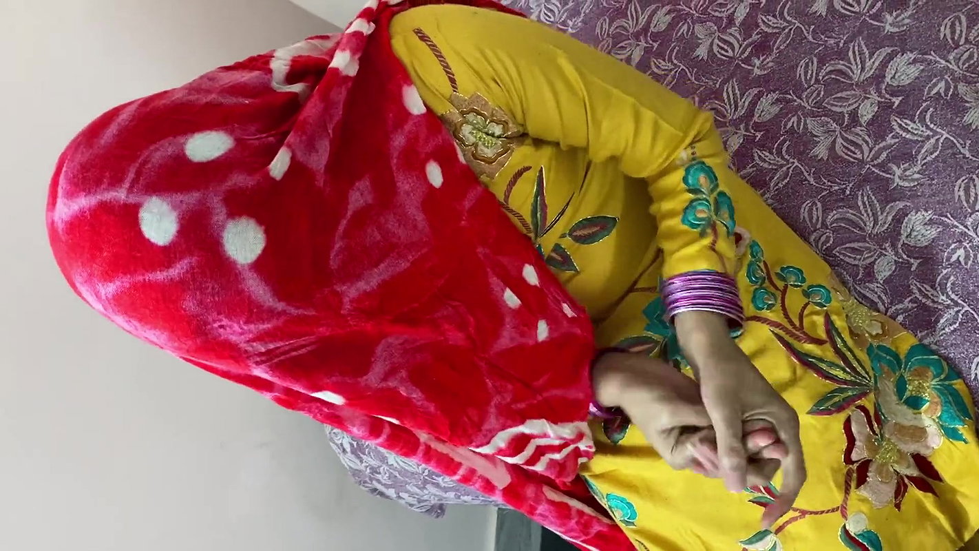 Bhabhi Became Naked After Seeing the Penis