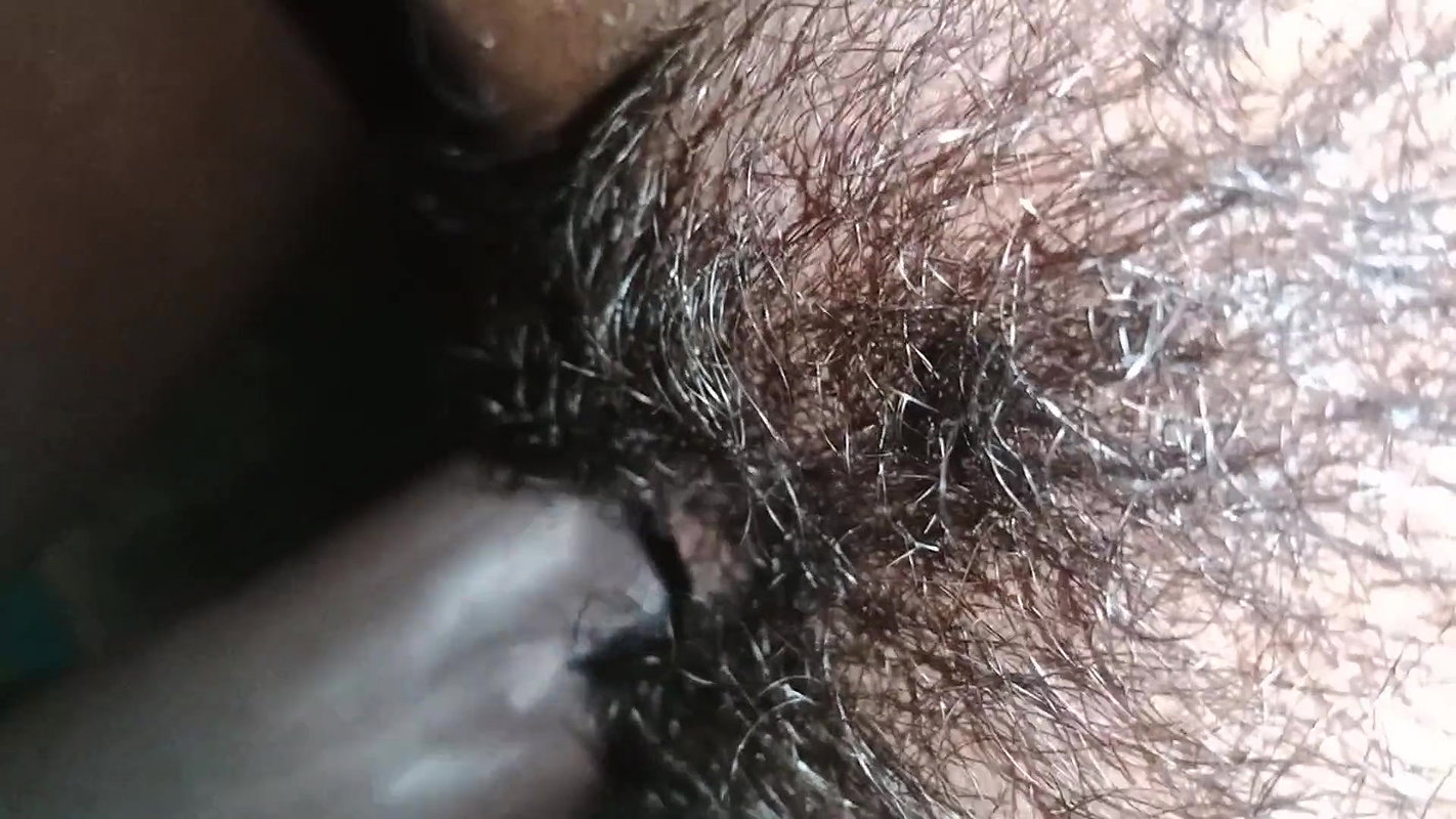 Bhabhi got fucked after applying mehndi