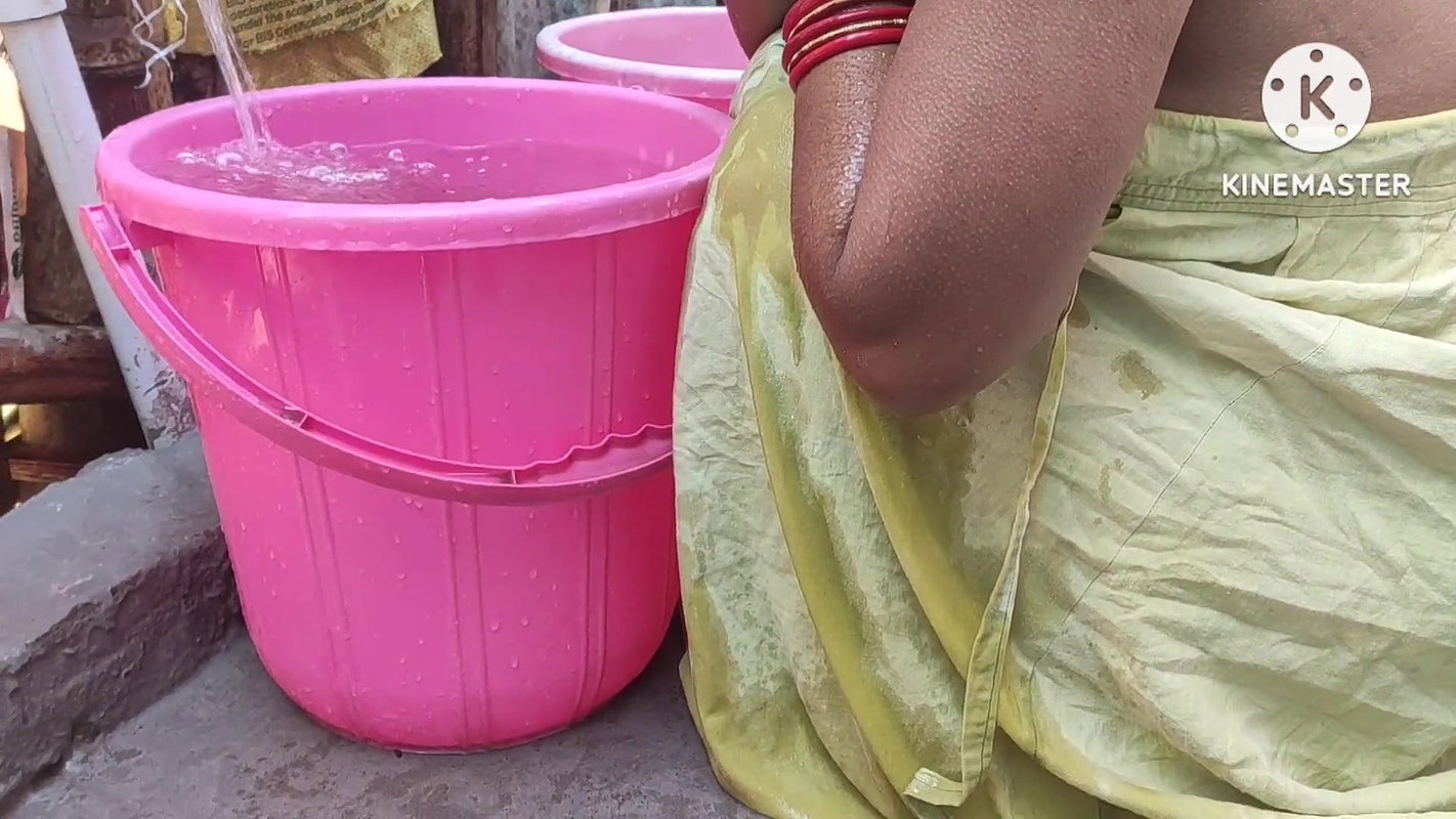 Bhabhi ji ki body crack some one