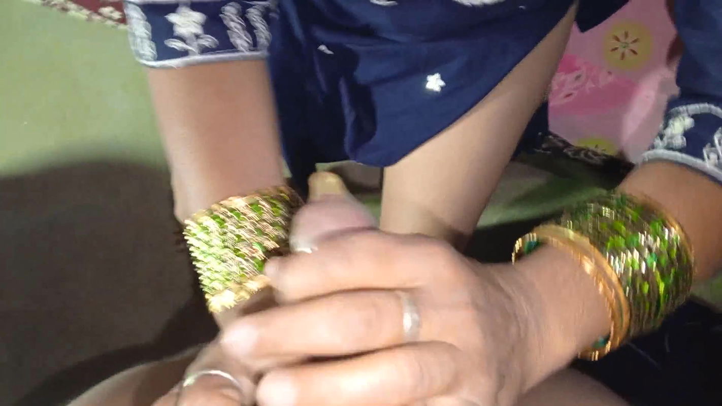 Bhabhi ke gand me land dala Hindi audio