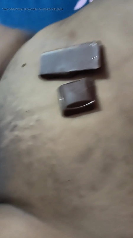 Bhabhi ki chut me chocolate