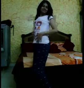 indian teen yana guptatripping