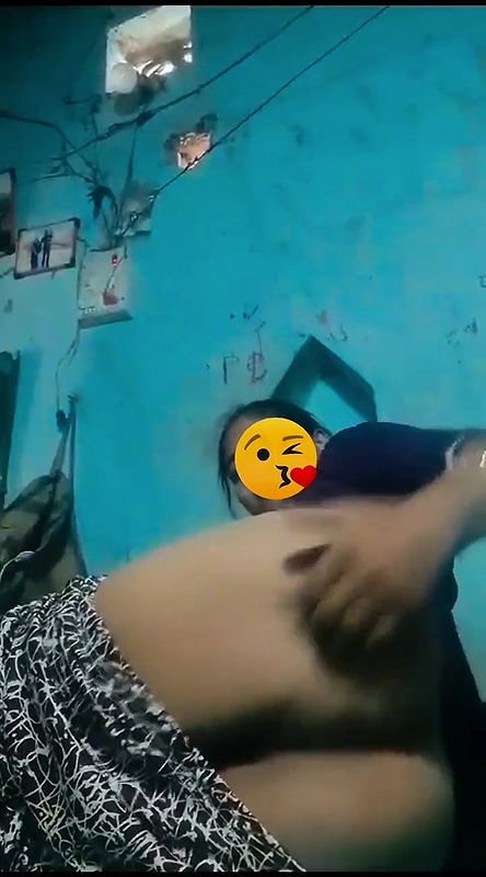 Bhabhi showing her big pussy, Desi aunty showing her big boobs,Desi bhabhi showing her pussy and boobs, Desi aunty nude video