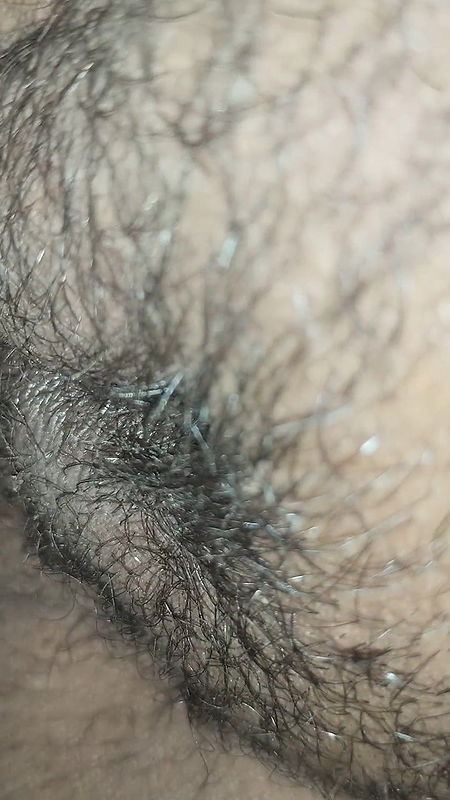 Bhabhi’s fat ass is calling everyone