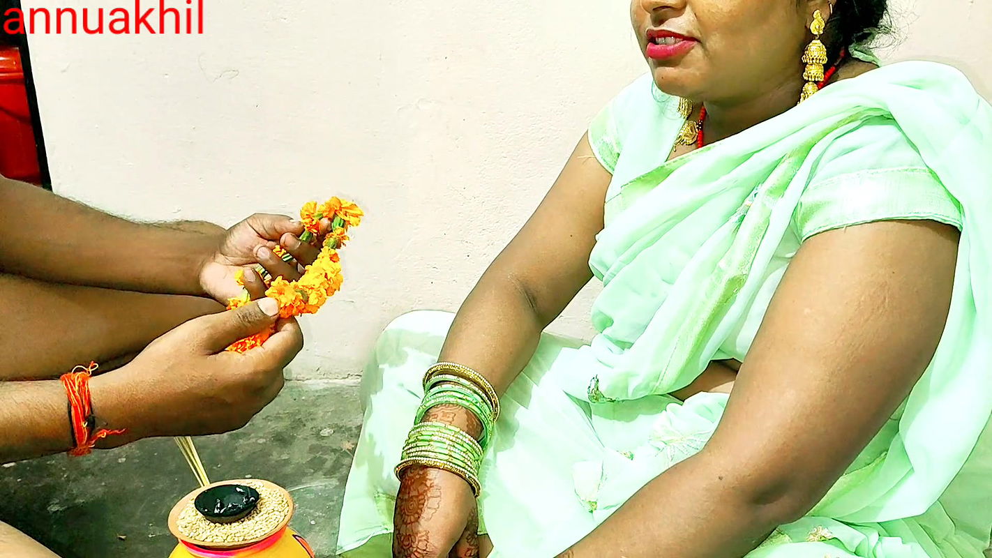 Bhabhi’s sex on Karwa Chauth