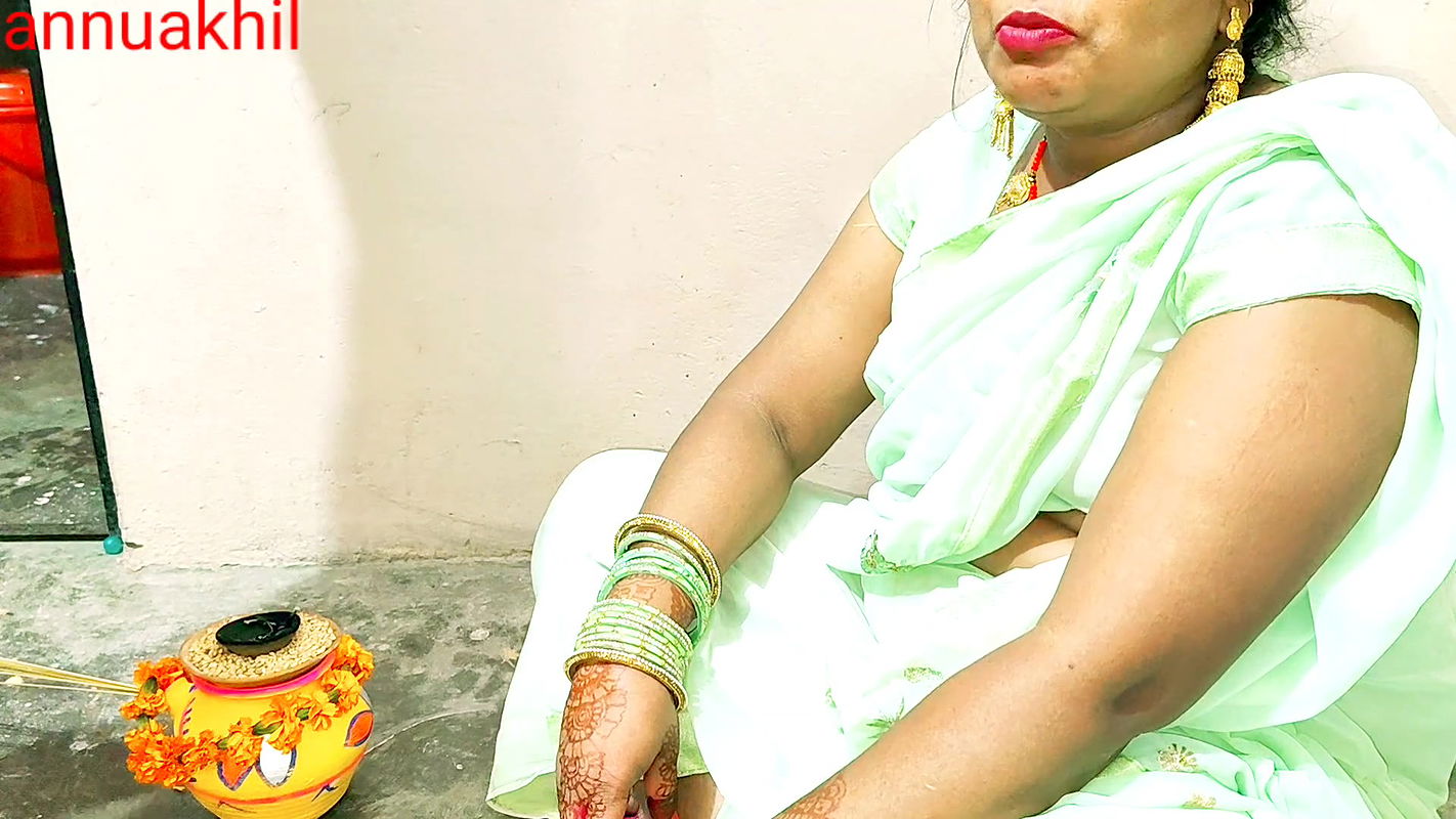 Bhabhi’s sex on Karwa Chauth