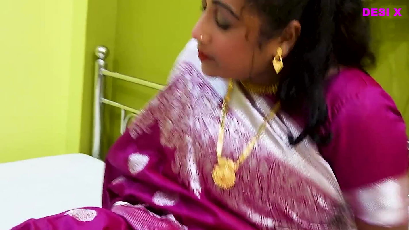 Bhabi ki gand mar di == Hardcore Desi Bhabi Sex