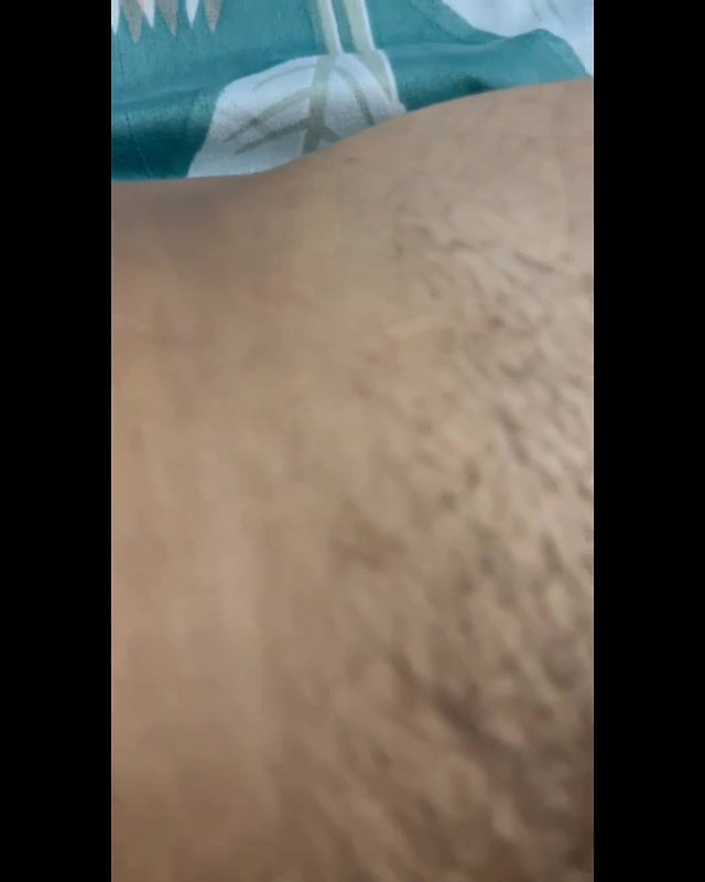 Bhabi sucking dever’s juicy dick when there is no one at home