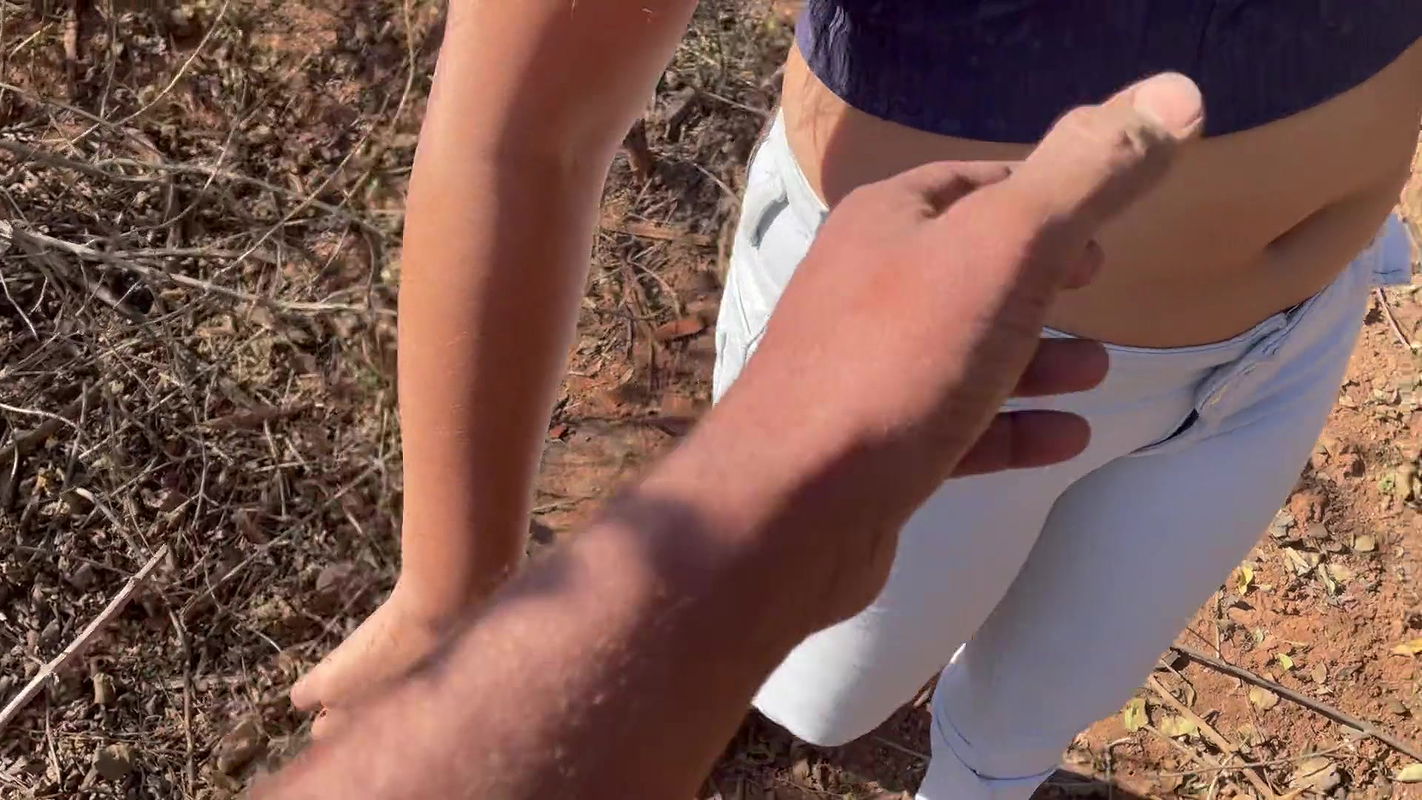 BIG ASS INDIAN GF FUCKED OUTDOOR IN INDIAN JUNGLE , JUNGLE ME MANGAL