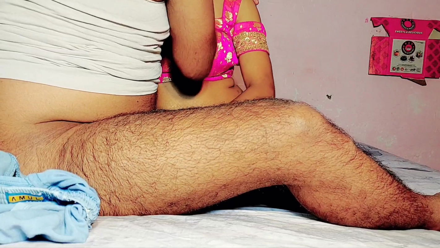 Big ass Indian women sex her new co profomer cum her pussy