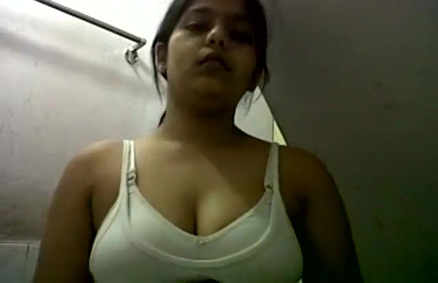 jeetu punjabi babe getting naked for boyfriend
