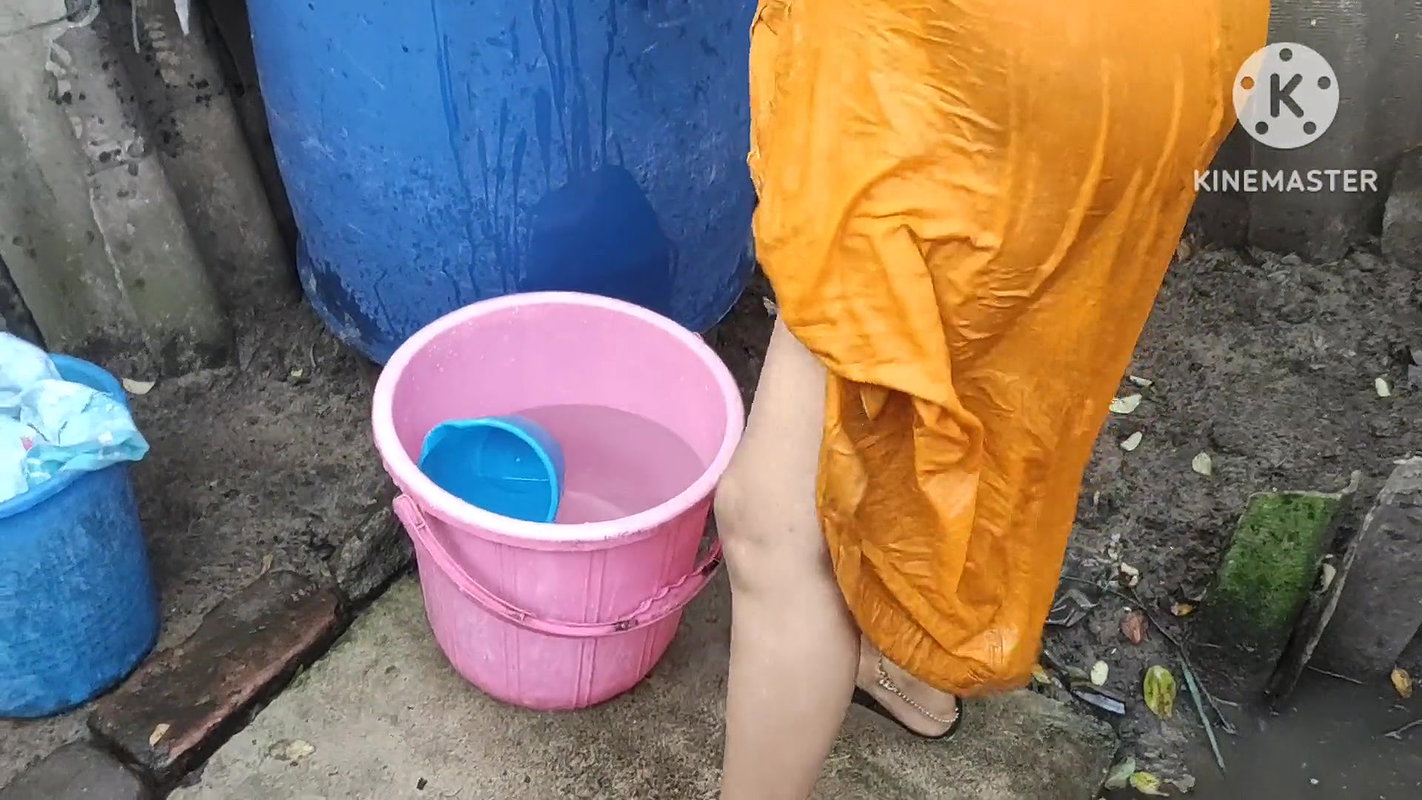 Boobs and bathing sexy bathing