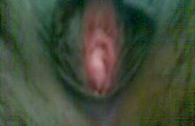 kanpur aunty exposing tits and pussy