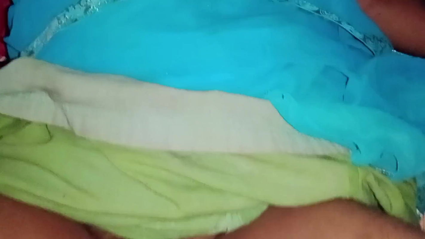 Brother-in-law took Bengali Bhabhi to the roof and fucked her