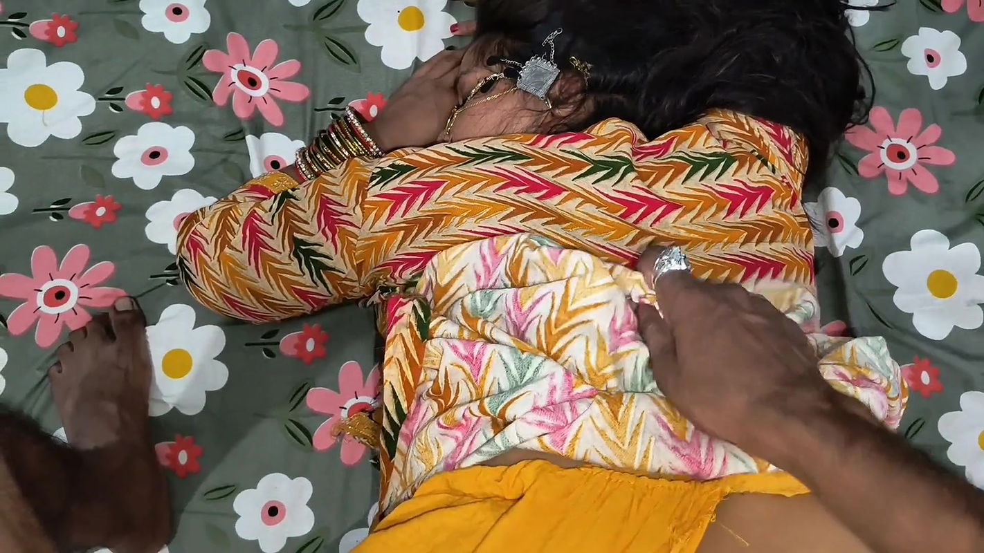 Called my school friend after long time she gave me perfect blowjob smoke with me did anal sex with me and cum swallowed