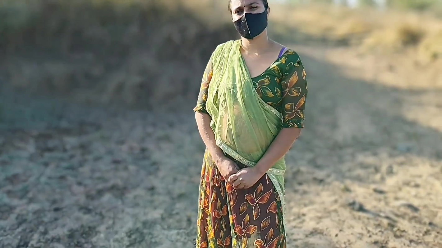 Caught Stepsister Fucking in outdoor with her Bf and she help to cum her Stepbrother