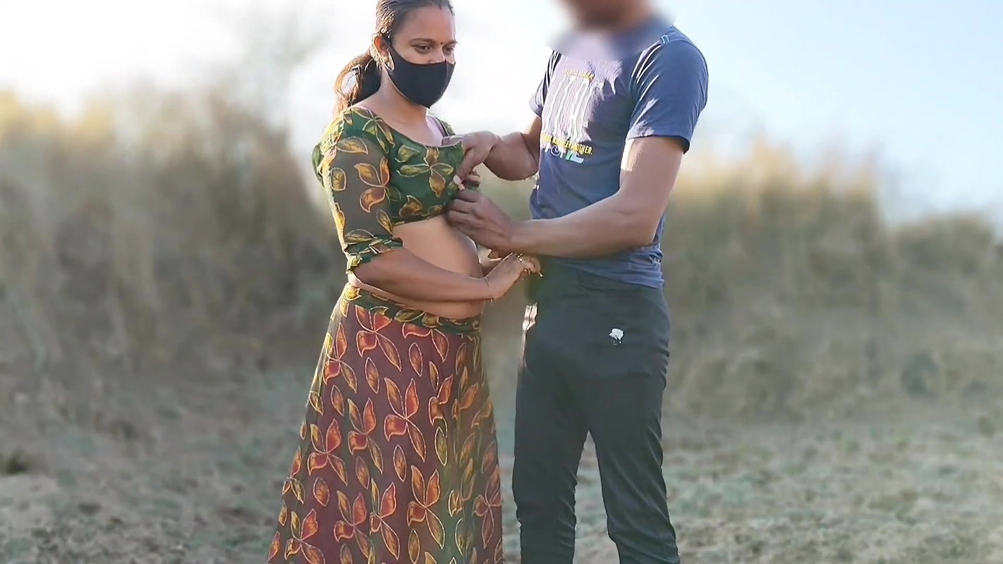 Caught Stepsister Fucking in outdoor with her Bf and she help to cum her Stepbrother