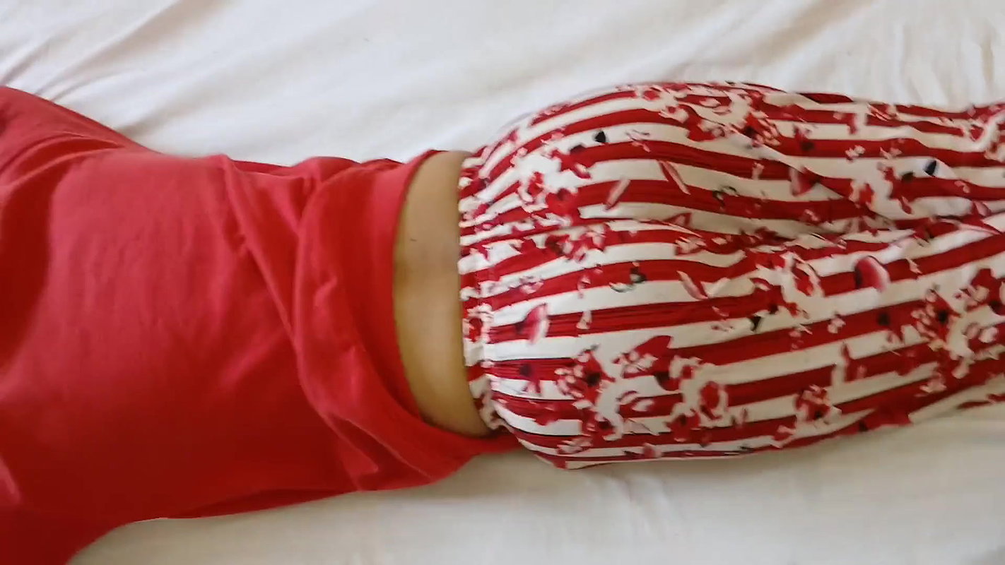 CHACHA NE MERI MOTI GAND ME LUND DAL DIA BAHOT DARD HUA MUJHE