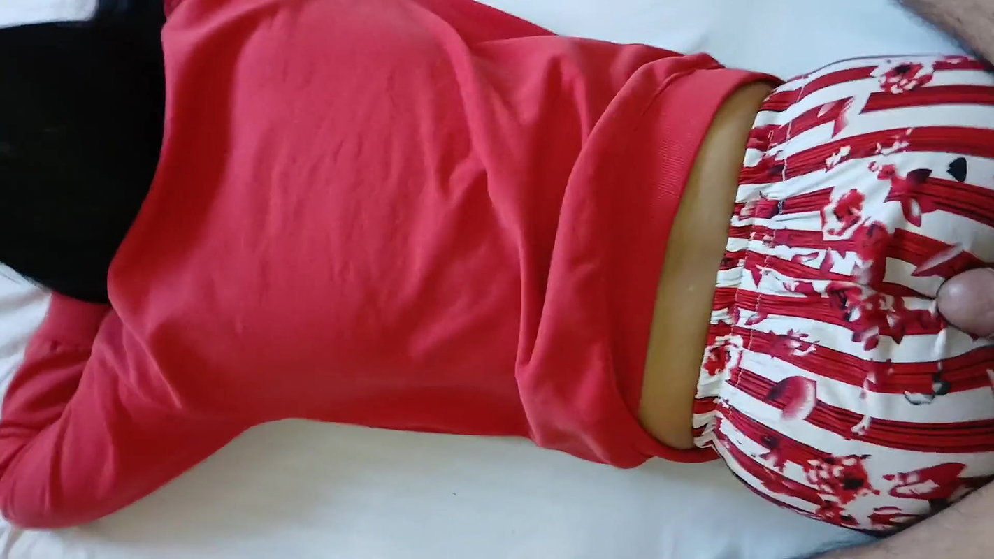 CHACHA NE MERI MOTI GAND ME LUND DAL DIA BAHOT DARD HUA MUJHE