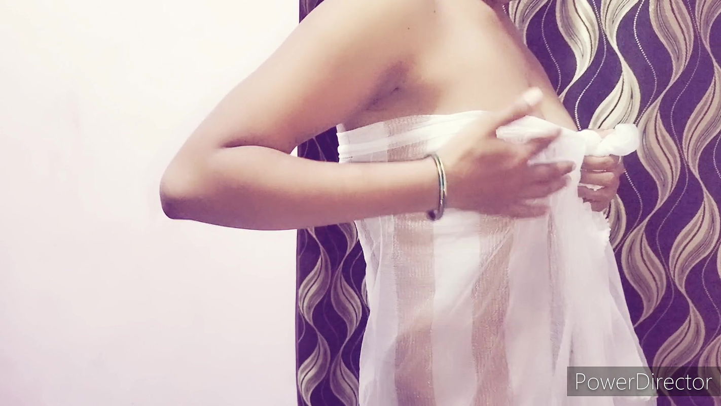 Change dress hot sexy horni lily sunny lion soni bhabhi bathing sowing boobs