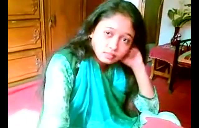 kolkata college girl boob pressed