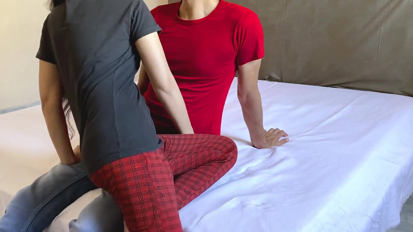 Cock-Thirsty Little Stepdaughter Got Her Pussy Fucked in India