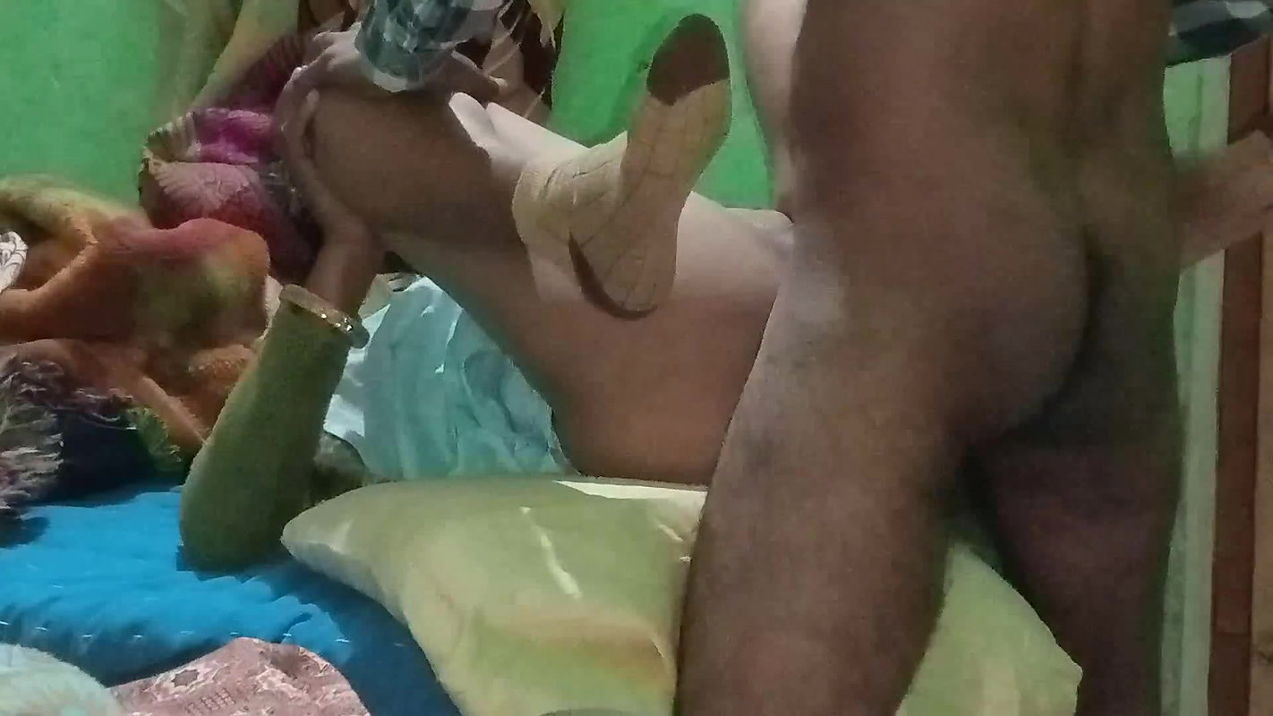 College Students Leaked Viral MMS Sex Video with Professor