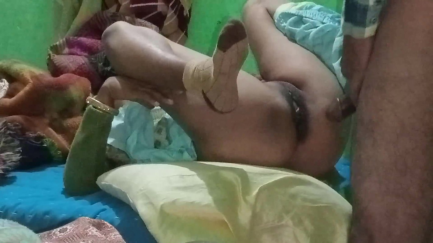 College Students Leaked Viral MMS Sex Video with Professor