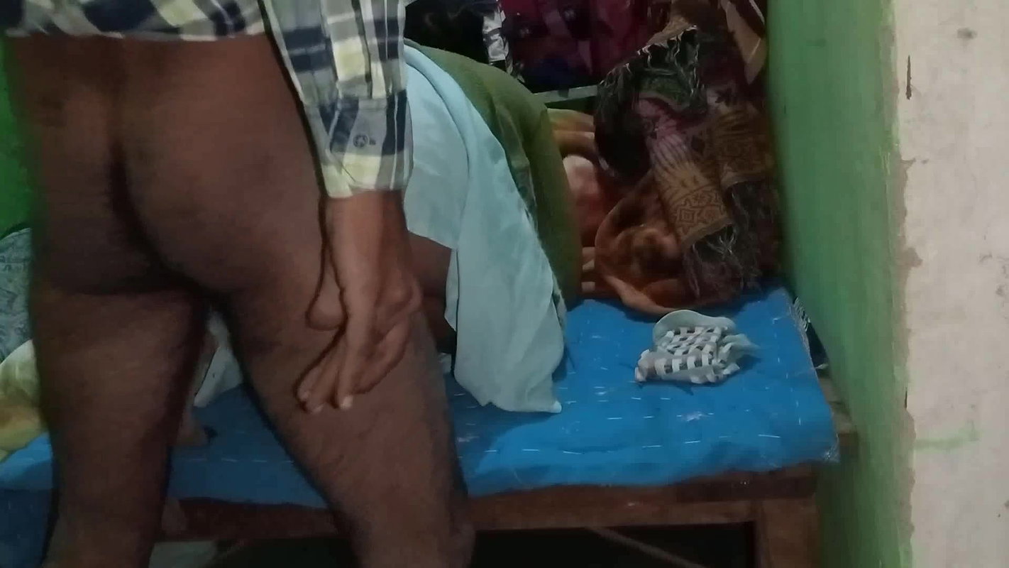 College Students Leaked Viral MMS Sex Video with Professor