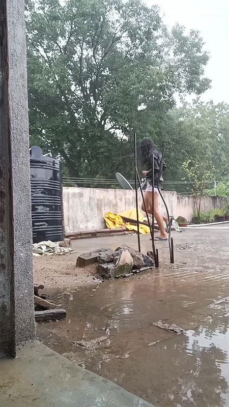 Cute desi college girl playing hard in rain boobies shake