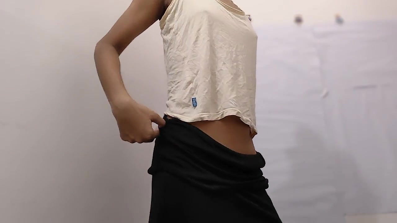 Cute Muslim Teen Girl Fingering In College Dorm