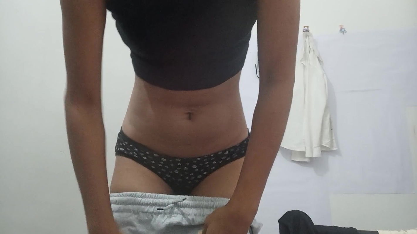 cute petite girl masturbating cum pussy