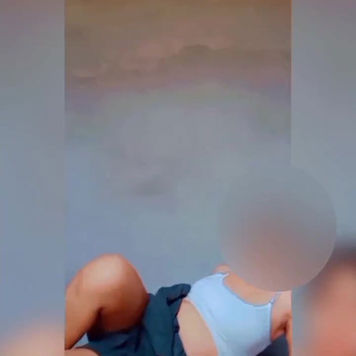 Dancing girl (hot girl makes you horny)