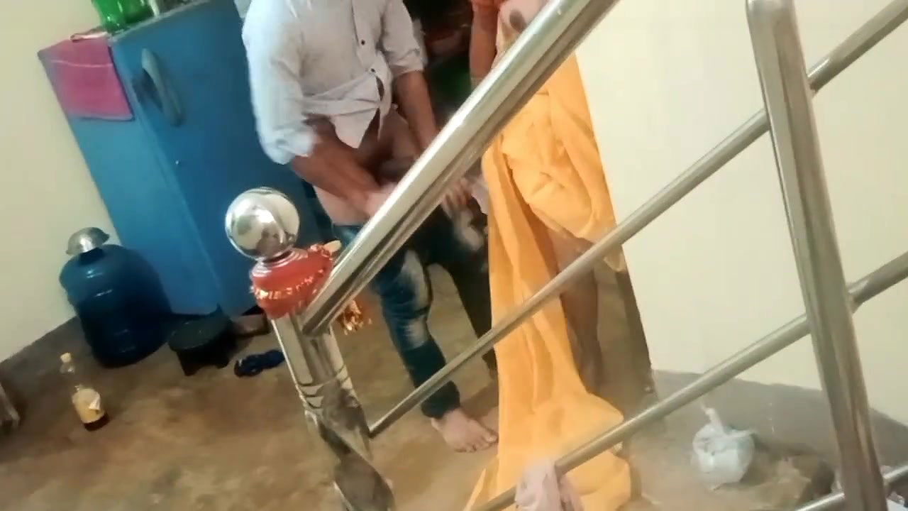 Delivery boy and bhabi ki pryar se chudai