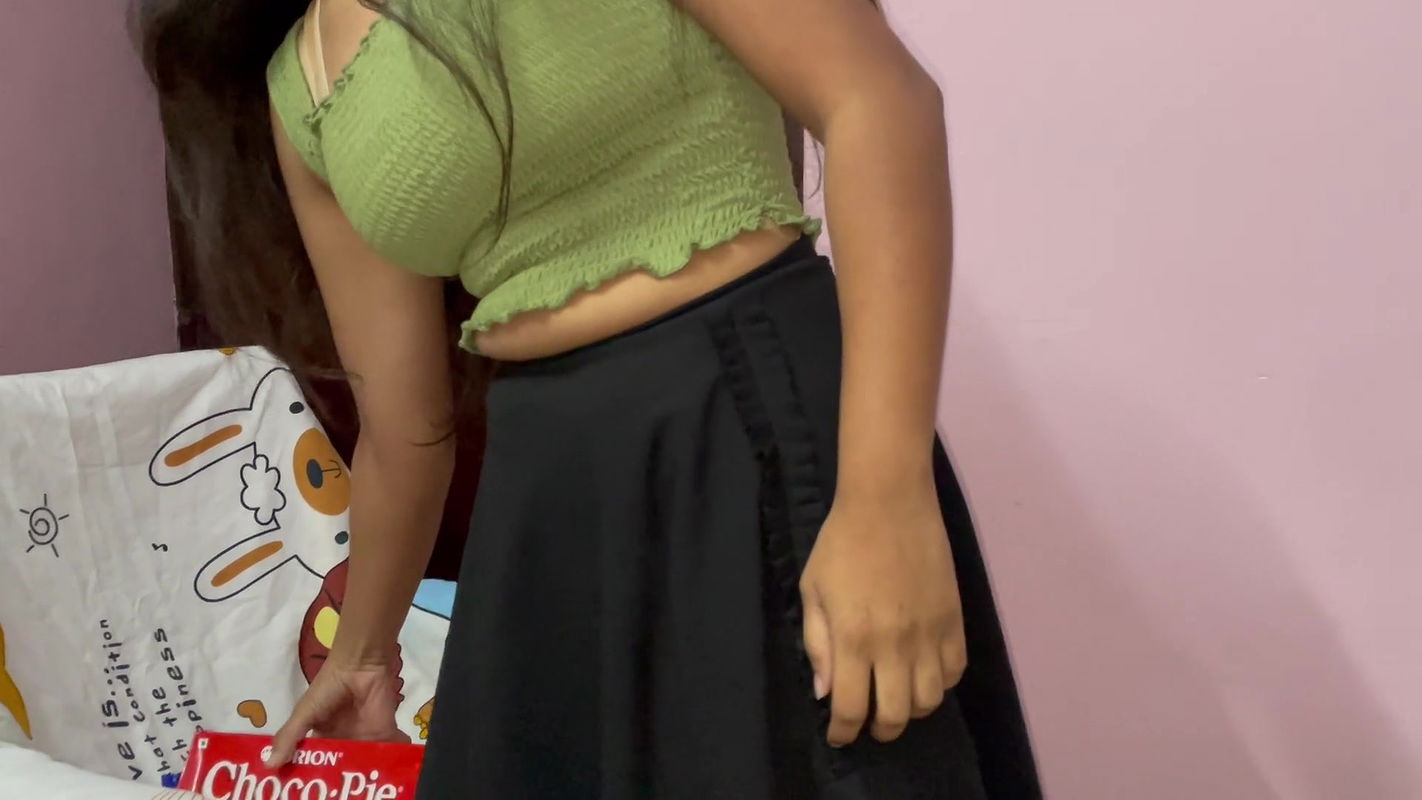 DELIVERY BOY FUCKING A HOT BIG BOOBS GIRL (HINDI AUDIO)