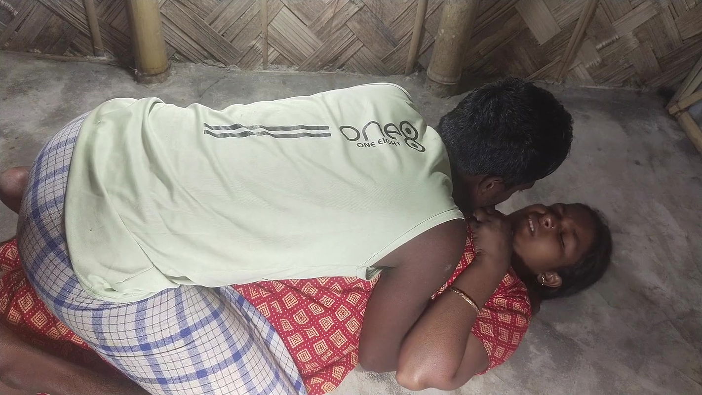 Deshi husband and his wife 2024