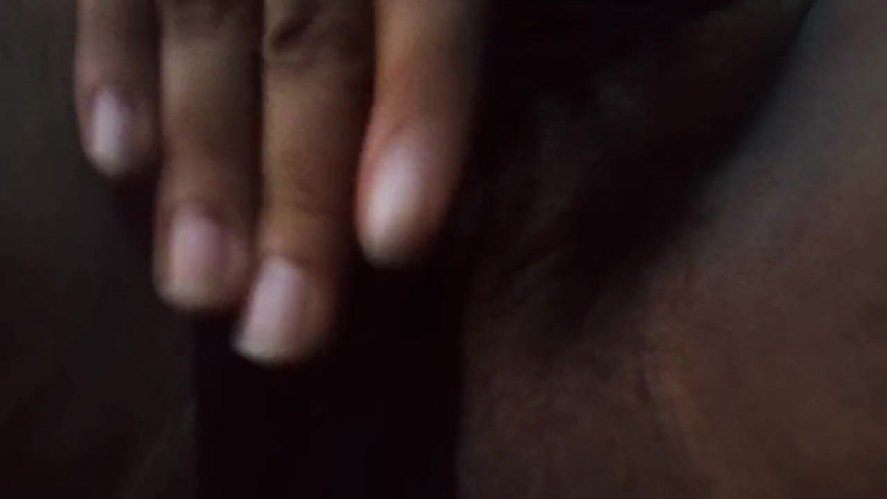 Desi Angell – Girl Masturbates On Video Call