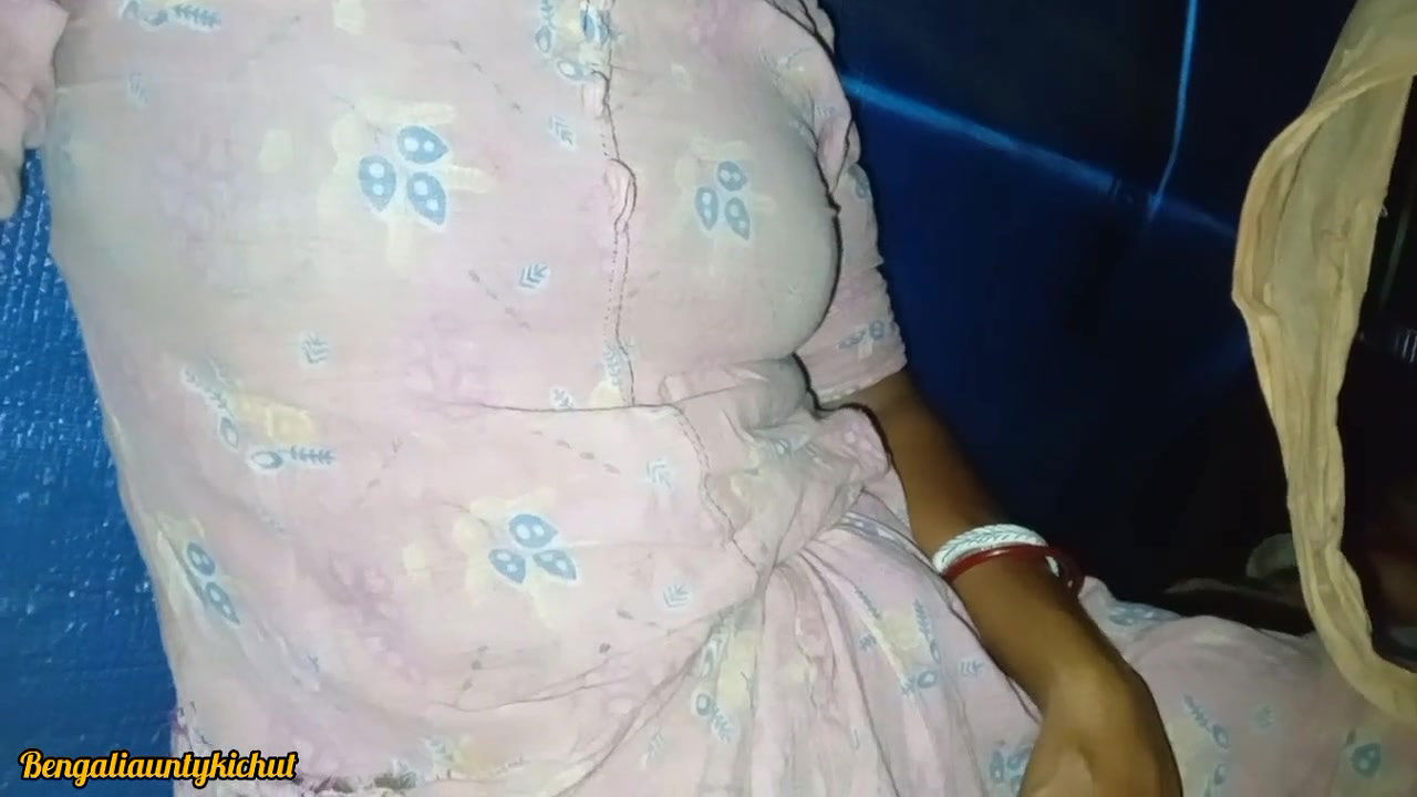 Desi aunty first time bhatije ke sath chudai karvaya Bengali audio bengaliauntykichut