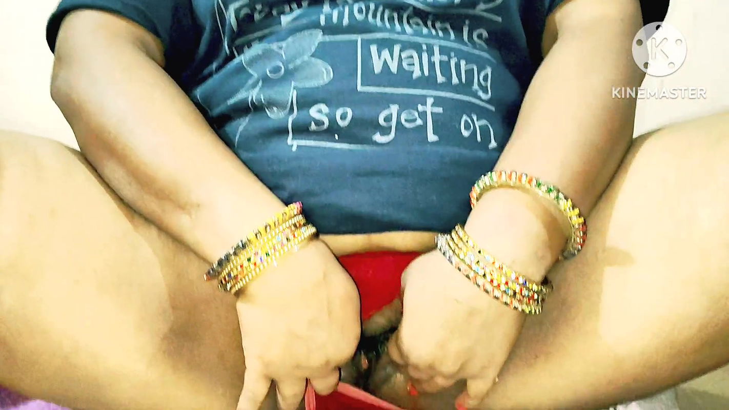 Desi aunty is going to the neighbor